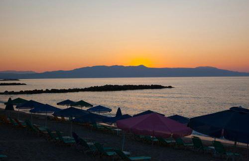 Litinakis Studios Sea View & Litinakis Studios Garden View 700 meters away - Foto 41