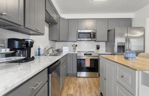 Coastal Retreat by the Beach - Foto 27