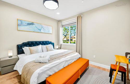 Spacious 9BR Home with Parking and Near DTLA - Foto 33