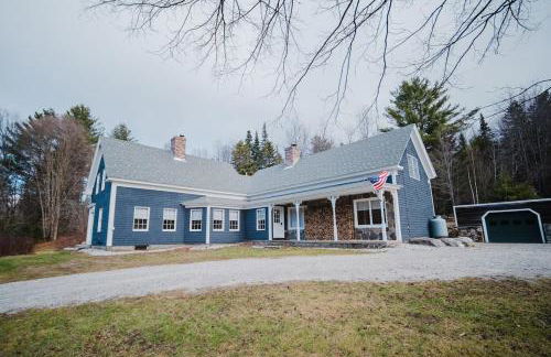 13 Beds, 17 Guests with Hot tub only 15Mins to Sunday River - Foto 1