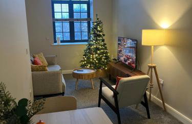 Chic Mill conversion beside Piece Hall & Eureka! - Foto 2