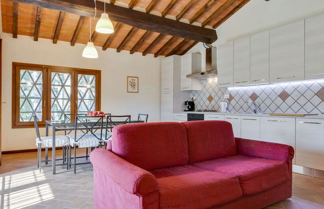 Farmhouse in Tuscany With Pool & Vineyard View - Foto 16