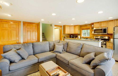 Laconia Home with Beach - half Mi to Weirs Beach - Foto 5