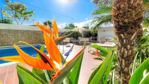 Villa Haygón Private heated pool, bbq & sauna - Photo 3, sunbed, Garden view