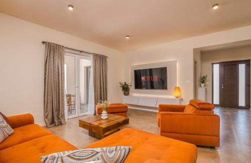 Villa surrounded by nature - Photo 26