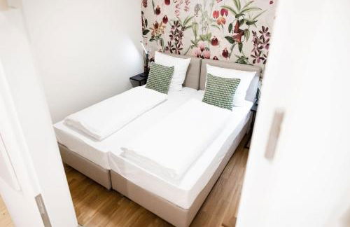 House of Blooms - Photo 43