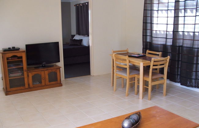 Harbourside Motel - Photo 28