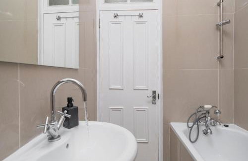 Kensington Nest Serviced Town House - Foto 17