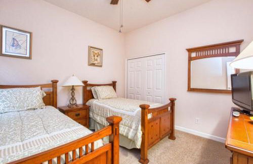 Private Oasis With Pool & Spa- 3400clr 4 Bedroom Home by RedAwning - Foto 47