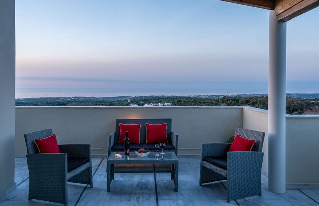 Superb Villa - Private Pool Jacuzzi Sauna Gym - Photo 32