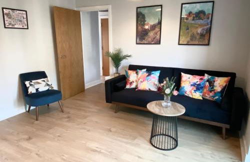 2 Bedroom Flat near Redhill train station, easy access to Gatwick & London - Foto 14