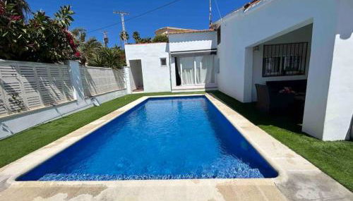 Espectacular villa junto a la playa, piscina privada y vistas al mar - Foto 4