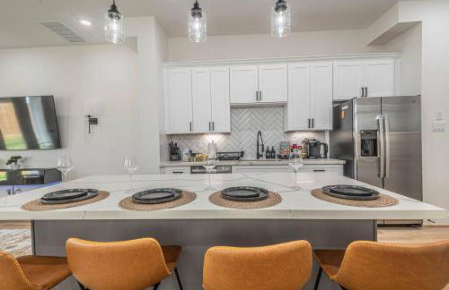 Luxury Home Near Houston Downtown & Medical Center - Photo 17