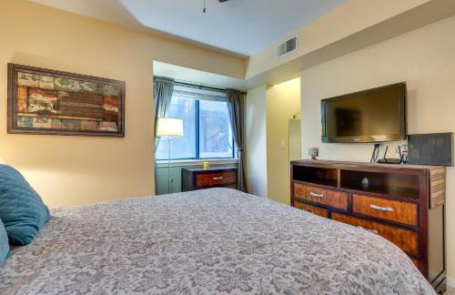 Englewood Apt with Patio in Denver Tech Center - Foto 15