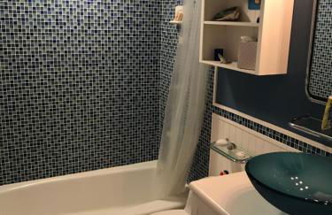 SPECTACULAR OCEANFRONT ON BOSTONs SCENIC NORTH SHORE - Foto 17