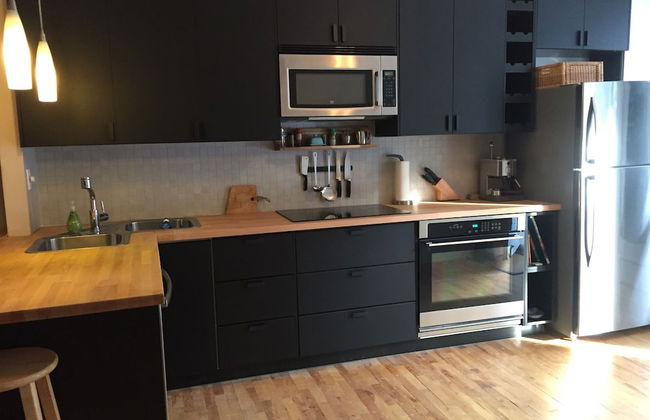 The Authentic and Charming Montrealer - Foto 34