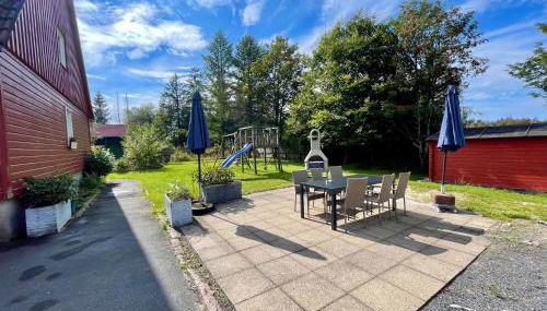 HIRSCH Gretel Ferienhaus - Garten mit Grill - Wald - Foto 4, Garden, Garden view