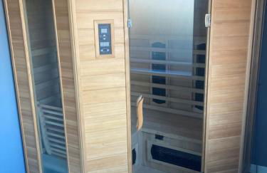 Carloway Self Catering, 5A Upper Carloway, Isle of Lewis, Outer Hebrides - Off grid, outdoor, wood fired hot tub and infra red sauna - Photo 29