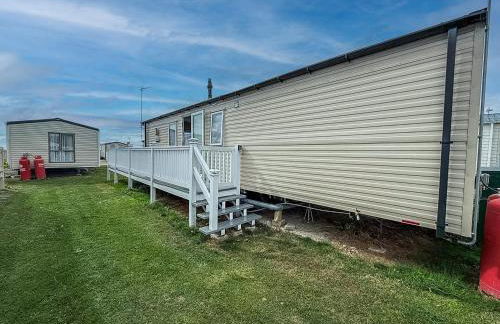 Caravan With Large Decking At Coopers Beach Holiday Park Ref 49012Sv - Foto 1
