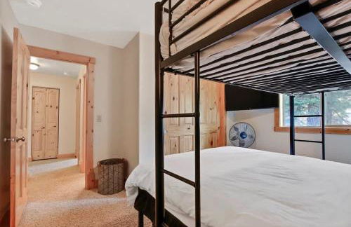 Magical McCall Retreat Near Golf Course and Lake - Foto 71