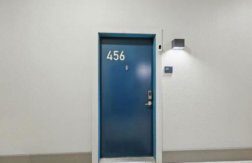 Modern 1BR near TPC Golf Free Parking and Wifi - Foto 19