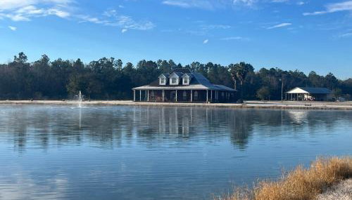 Spacious Waterfront - Sleeps 20! - Foto 4