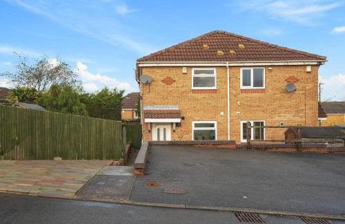 Tapton View - Modern Stay Near Chesterfield Town Center, Train Station & the Peak District - Foto 33