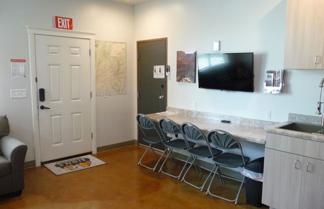 Zion's Camp and Cottages - Photo 30