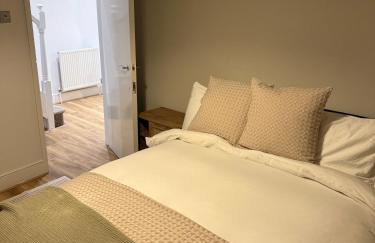 Stokey Skyline Retreat With Balcony - Foto 7