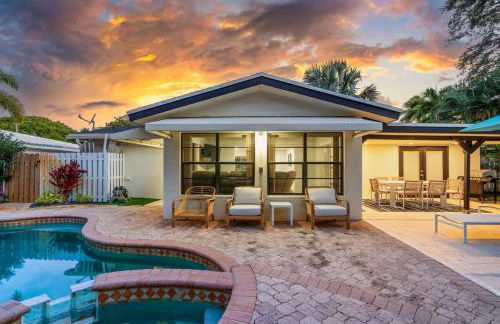 Tropical Getaway - Heated Pool & Patio Retreat - Foto 44