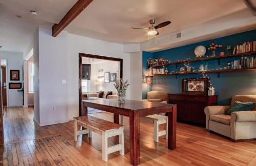 Inviting 3-Lvl DC Townhome Walk to METRO Station & Union Market H Street NoMa Union Station - Foto 3