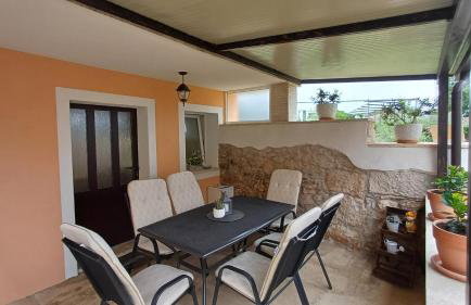 Casa Šimeti Charming Mediterranean Home near Poreč with Private Garden & Free Parking - Photo 36