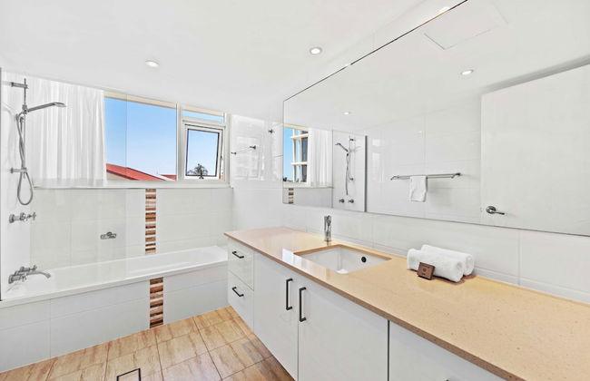 Southern Cross Beachfront Holiday Apartments - Foto 61