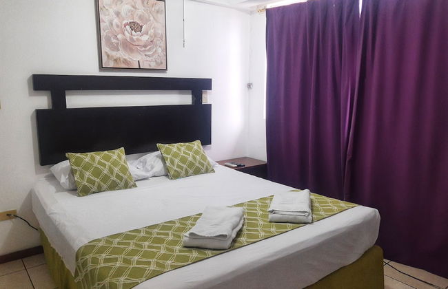 Suites & Apartments San Benito Flats - Photo 9