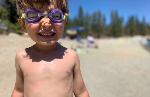 The Cedar House Prime Spot Kayaks & Cool AC - Photo 3