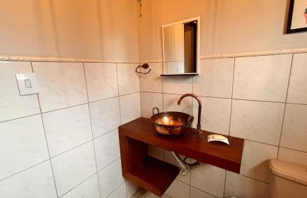 Chácara com piscina em Piracaia - 1 Km da cidade - Photo 14