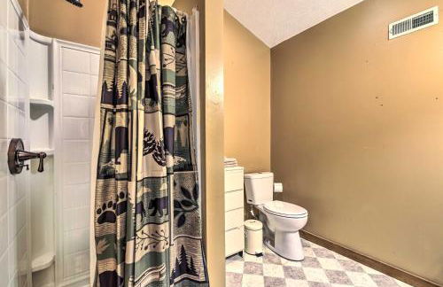 Strawberry Plains Cabin Private Pond and Game Room! - Foto 20