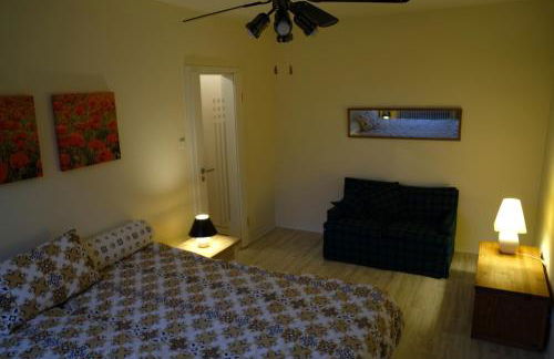 Ruhiges Haus mit privatem Garten - Foto 17