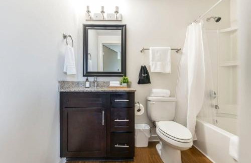 Sleek Apt in Historic DT Macon - Foto 16