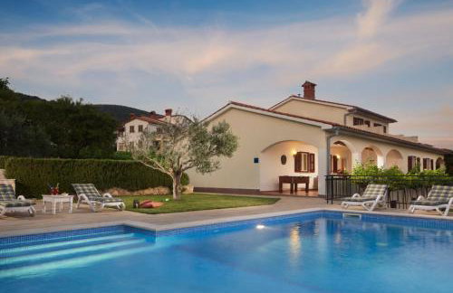 Beautiful villa Marevista with sea view and pool in Labin near Rabac - Foto 6