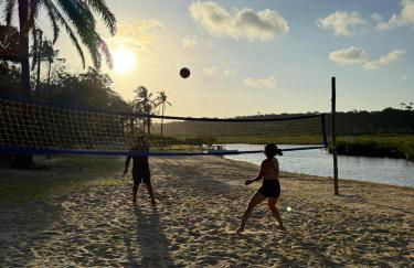 Container Vermelho na beira do rio e a poucos metros do mar com cozinha completo em mogiquiçaba bahia - Foto 25