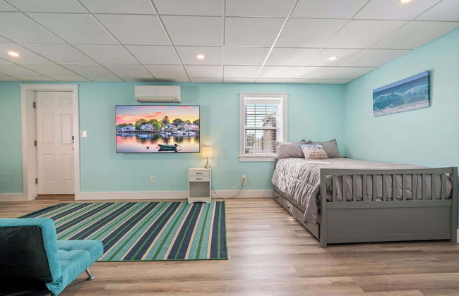 The Shore Thing Walk to Beach! - Photo 4