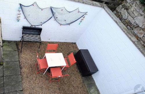 Sea Whisper- lovely home in charming village - Foto 16