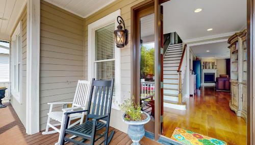 Fantastic getaway with private pool, deck, game room, AC & fast WiFi - Foto 4