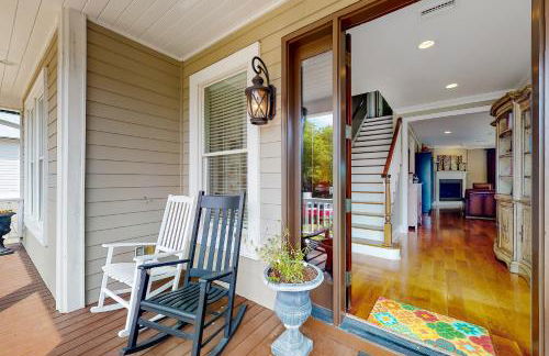 Fantastic getaway with private pool, deck, game room, AC & fast WiFi - Foto 4