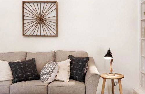 Charming & Bright W Lounging Pool and Hot Tub - Photo 42