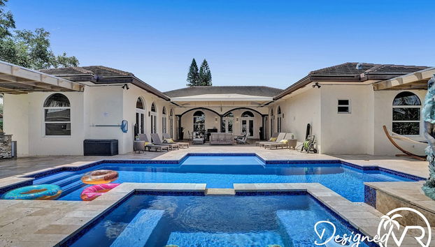 8-BR with Pool & Mini-golf & Soccer - Foto 2, Imagen principal