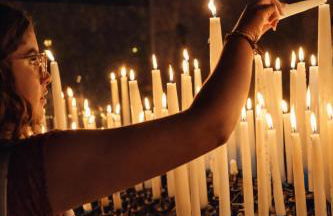 Appartement l'esprit de Lourdes, proche sanctuaire et gare, vue sur le château - Foto 3