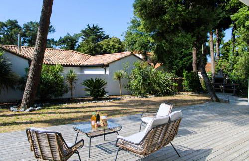 La Villa Pinède avec SPA à 5 minutes de la mer - Photo 11