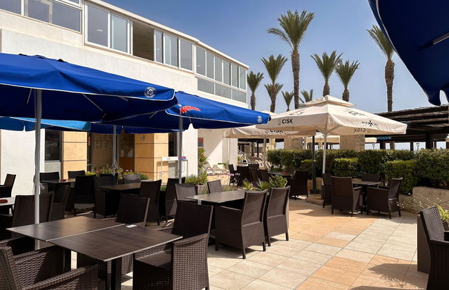 AX Sunny Coast - Photo 5